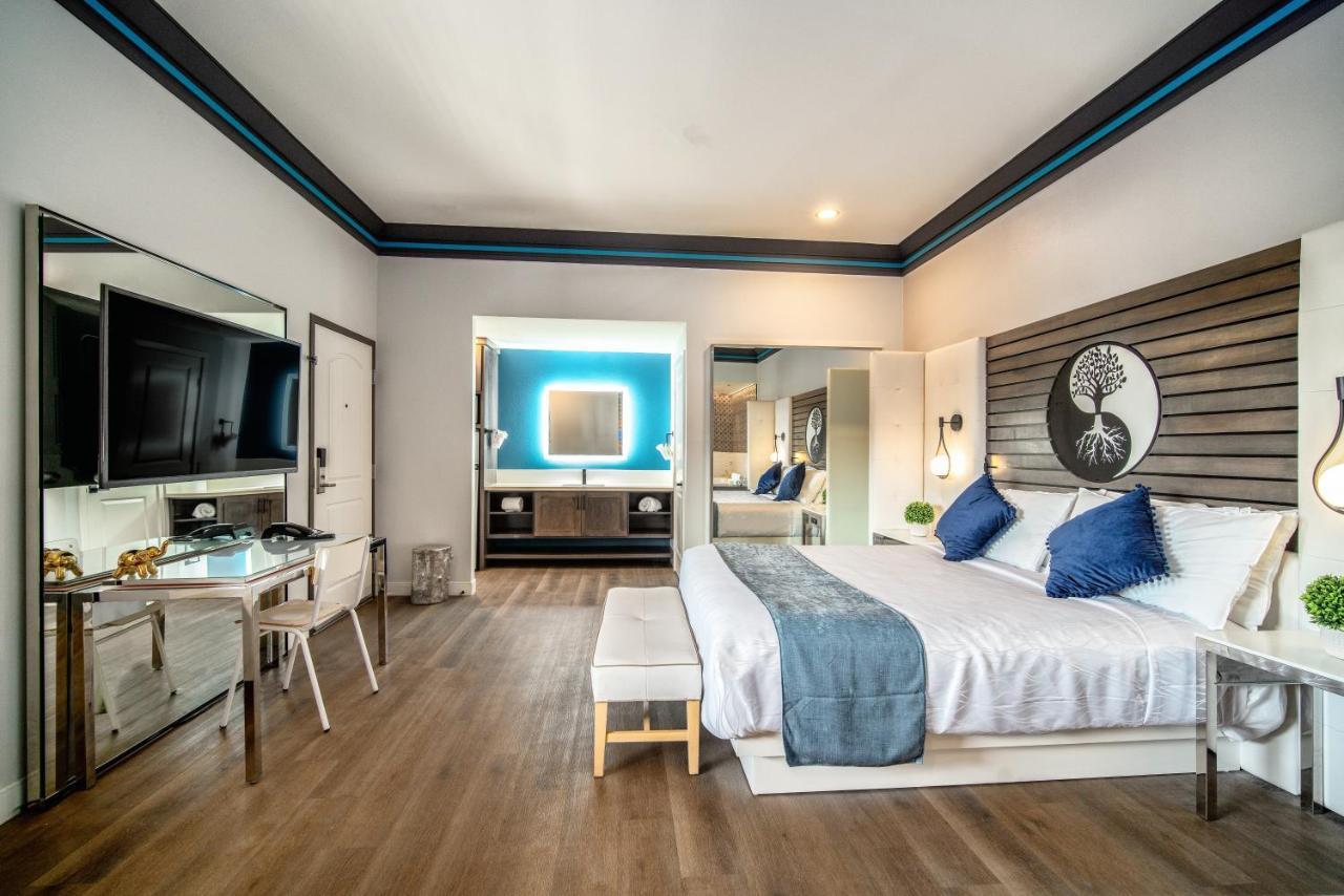 Aspire Inn Studios & Spas เบลฟลาวเวอร์ ภายนอก รูปภาพ